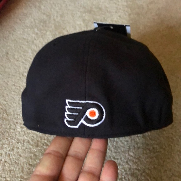 Adidas Philadelphia Flyers Black Cap - Picture 4 of 7
